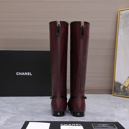 CHANEL 26S KNEE HIGH BOOTS IN BURGUNDY CALFSKIN WITH BLACK PATENT LEATHER TRIM AND CC LOGO ON TOE CAP