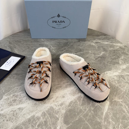 PRADA 26S WOVEN MULES IN LIGHT GREYISH BEIGE SUEDE