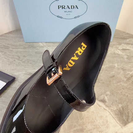 PRADA 26S MARY JANE PUMPS 85 MM IN BLACK PATENT CALFSKIN