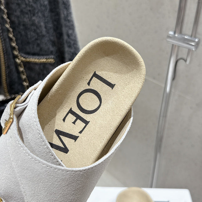 LOEWE 26S EASE SLIDE IN WHITE SUEDE