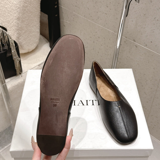 CELINE 26S FLAT SHOES IN BLACK LAMBSKIN