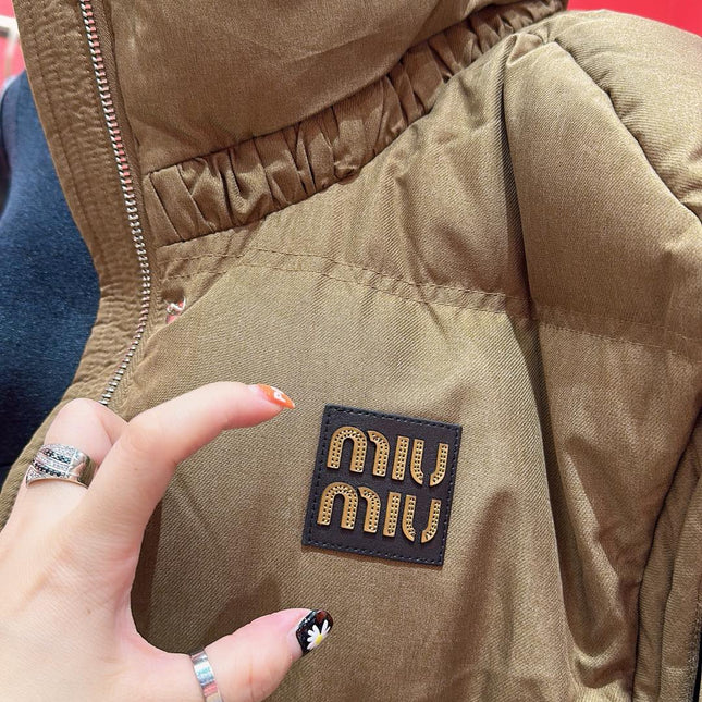 MIUMIU PUFFER VEST STYLE 565