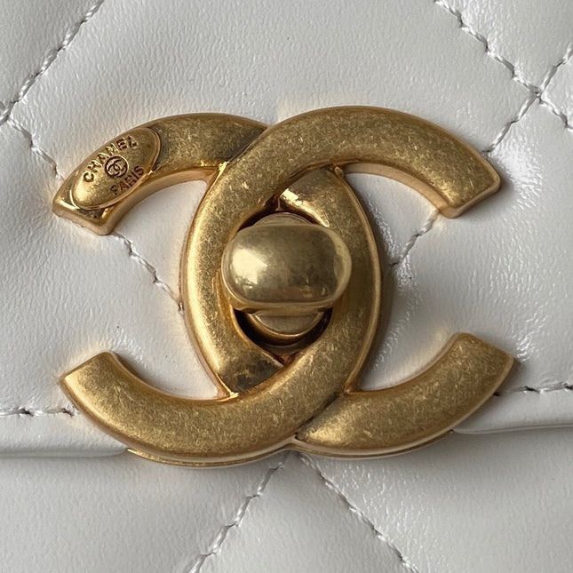 CHANEL 25S MINI FLAP BAG 19 IN WHITE CALFSKIN GOLD HARDWARE