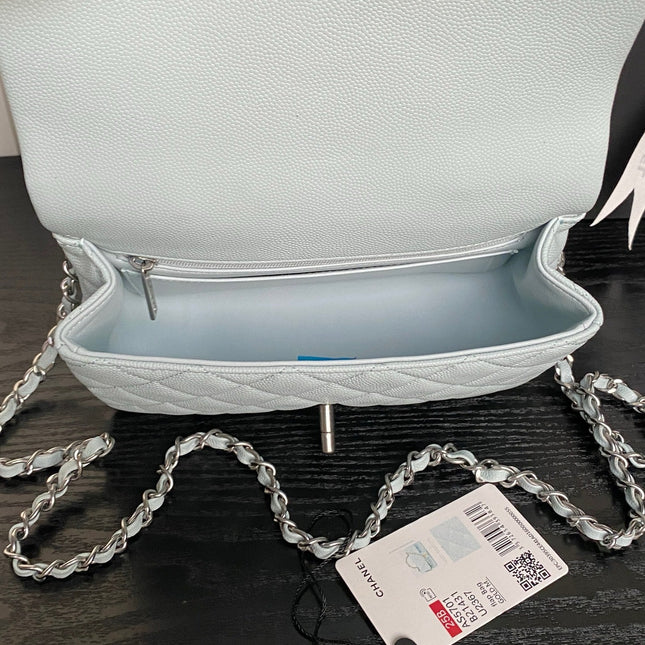 CHANEL 25S SMALL DOUBLE FLAP 19 IN LIGHT BLUE CALFSKIN GOLD HARDWARE