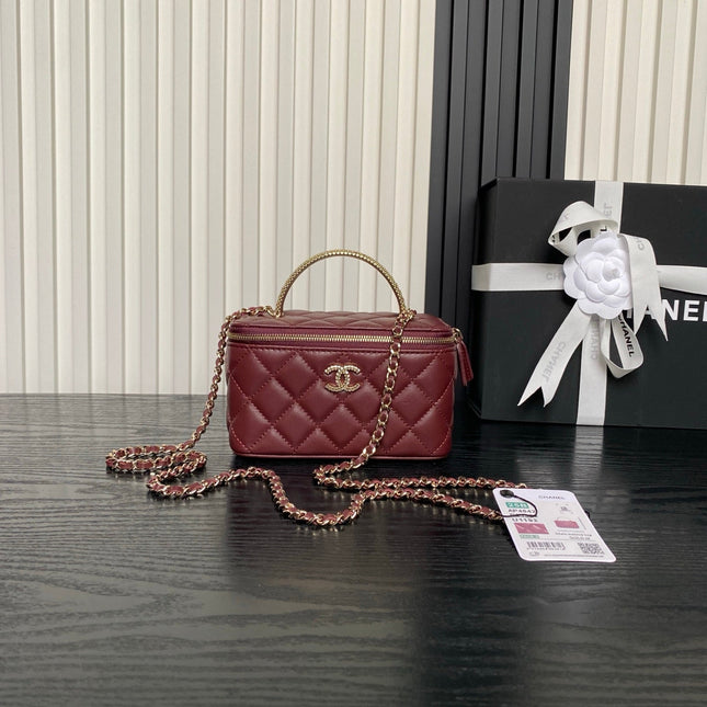 CHANEL 25S VANITY CASE 17 IN BURGUNDY LAMBSKIN GOLD HARDWARE