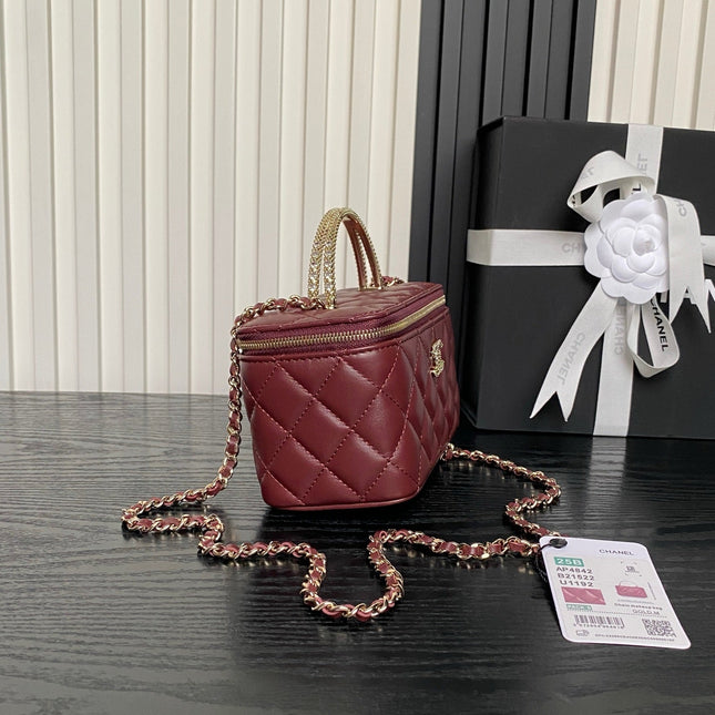 CHANEL 25S VANITY CASE 17 IN BURGUNDY LAMBSKIN GOLD HARDWARE