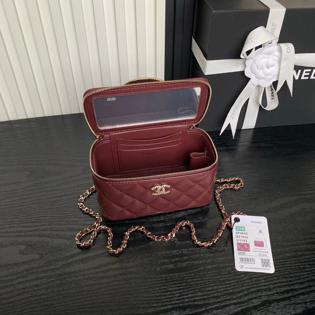 CHANEL 25S VANITY CASE 17 IN BURGUNDY LAMBSKIN GOLD HARDWARE