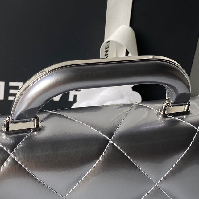 CHANEL 25S FLAP BAG 18 IN SILVER METALLIC CALFSKIN