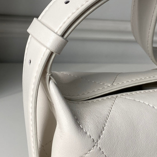 CHANEL 26S HOBO BAG 23 IN WHITE LAMBSKIN