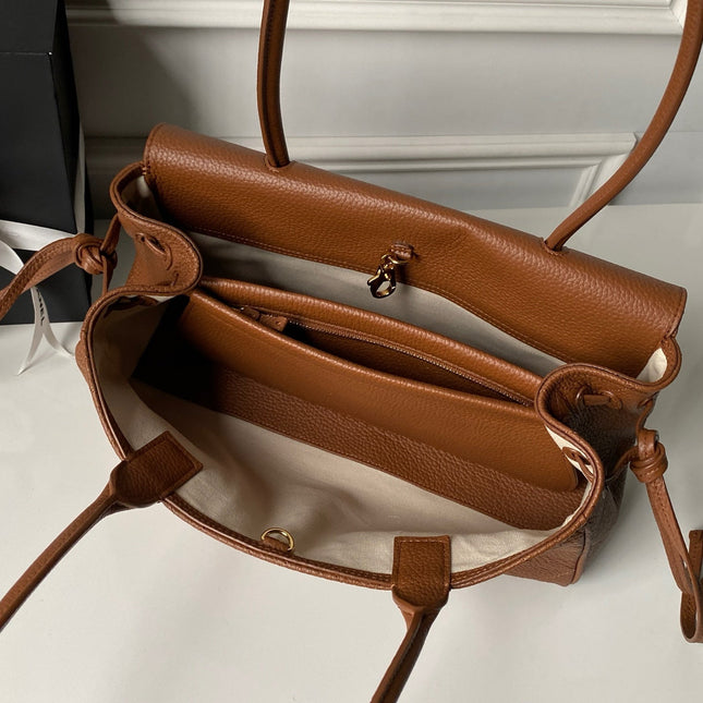 CHANEL 26S BOWLING BAGUETTE BAG 30CM IN CARAMEL BROWN CAVIAR CALFSKIN