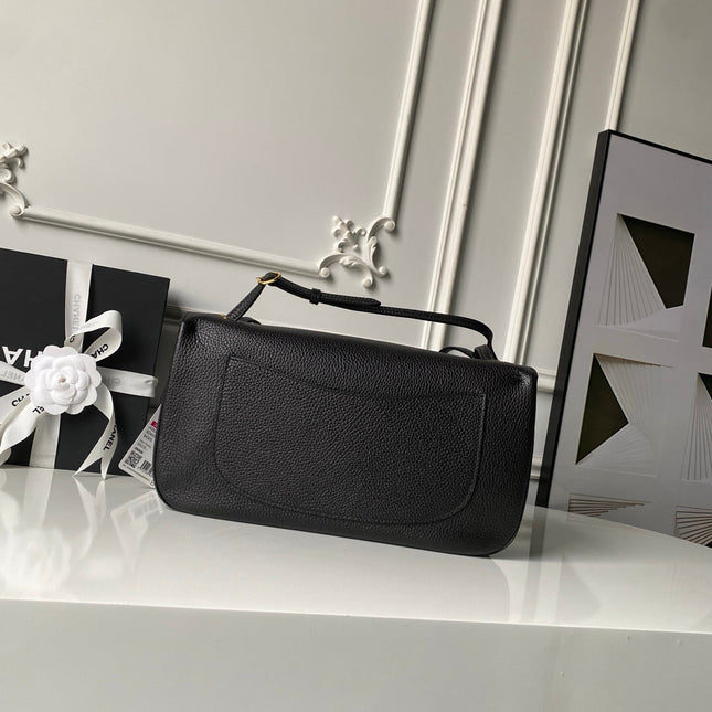 CHANEL 26S CC LOGO SHOULDER BAG 32 IN BLACK GRAINED CALFSKIN