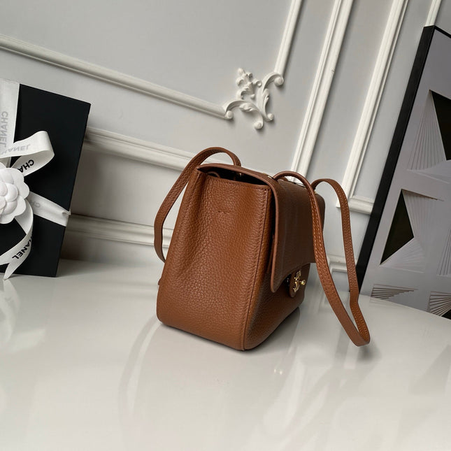 CHANEL 26S CC LOGO SHOULDER BAG 32 IN CAMEL BROWN GRAINED CALFSKIN