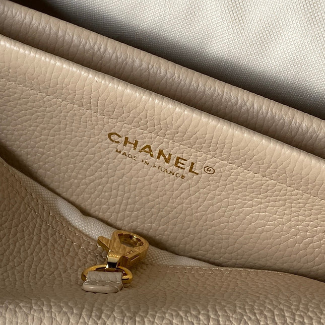 CHANEL 26S BOWLING BAGUETTE BAG 30CM IN BEIGE CAVIAR CALFSKIN