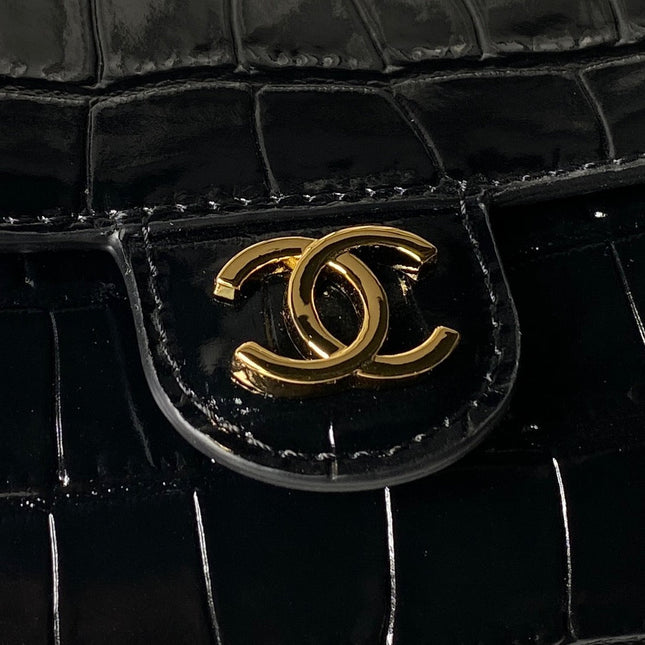 CHANEL 26S BARREL CLUTCH WITH CHAIN 23 IN BLACK CROCODILE-EMBOSSED CALFSKIN GOLD HARDWARE
