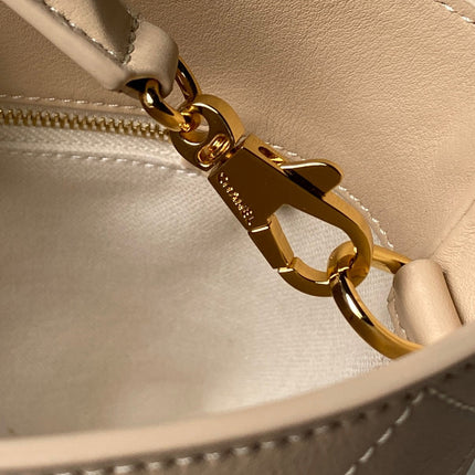 CHANEL 26S BUCKET SHOULDER BAG 27 IN BEIGE LAMBSKIN GOLD HARDWARE