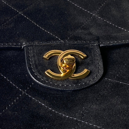 CHANEL 26S CLASSIC FLAP MEDIUM 39 IN BLACK QUILTED SUEDE AND CALFSKIN GOLD HARDWARE