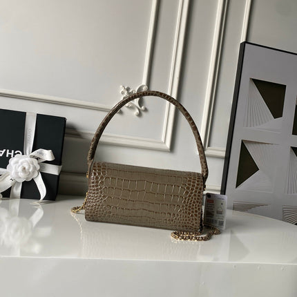 CHANEL 26S BARREL CLUTCH WITH CHAIN 23 IN KHAKI BROWN CROCODILE-EMBOSSED CALFSKIN GOLD HARDWARE