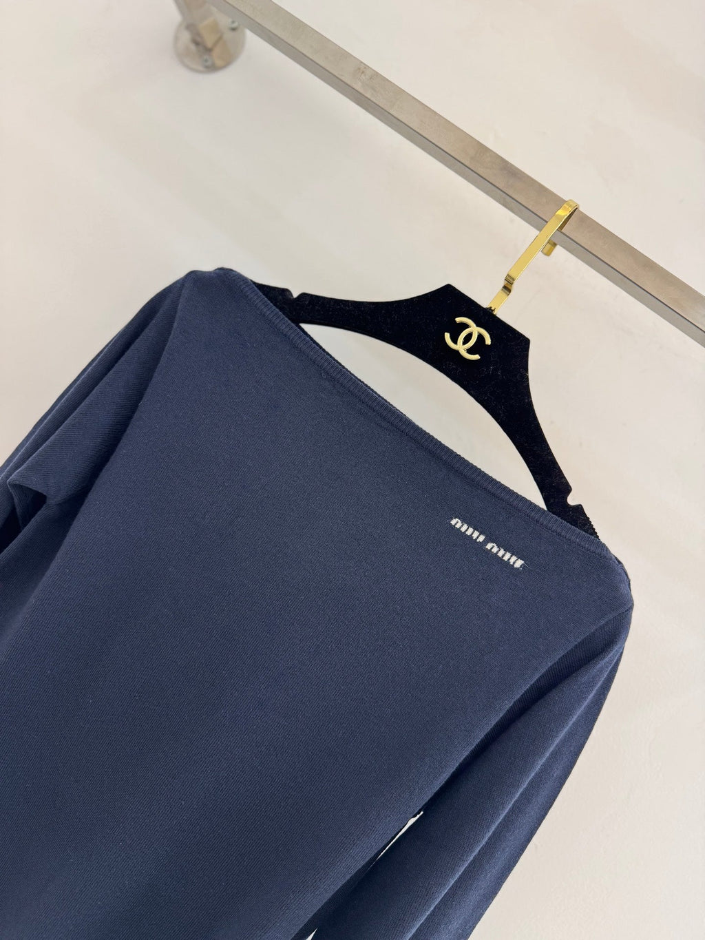MIUMIU KNIT TOP STYLE 180