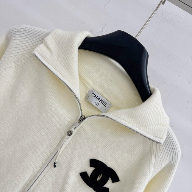 CHANEL 26S KNITTED CARDIGAN 737