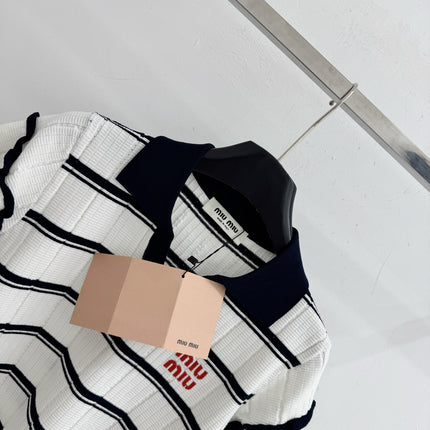 MIUMIU 26S SHORT-SLEEVED KNIT POLO SHIRT STYLE 1093