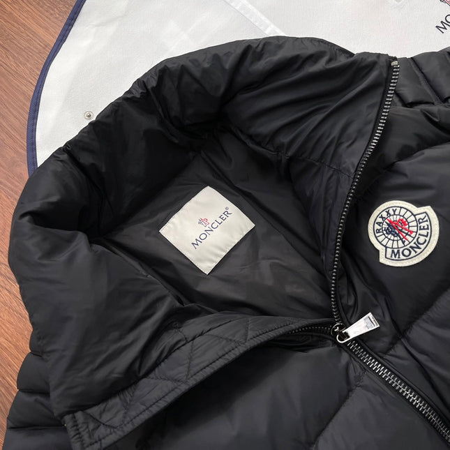 MONCLER 25S STAND-COLLAR PUFFER JACKET 324