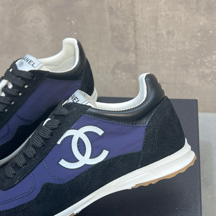 CHANEL 26S RUNNING SNEAKERS IN BLACK PURPLE MIX MATERIAL CC LOGO