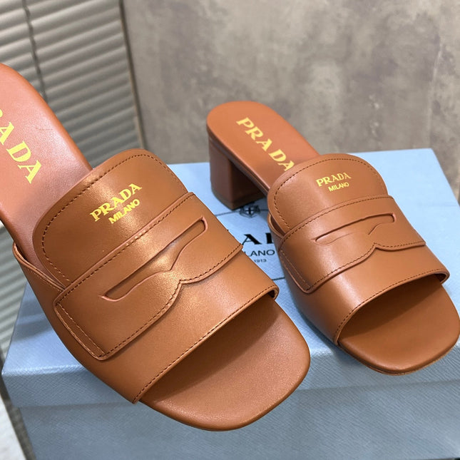 PRADA 26S BLOCK HEEL SLIDE SANDALS 60MM IN CARAMEL BROWN CALFSKIN WITH LOGO