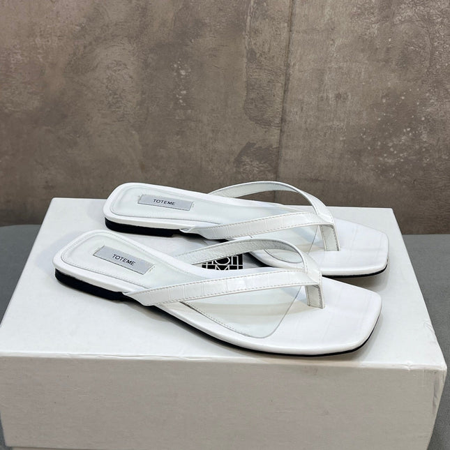 THE ROW 26S SQUARE TOE THONG SANDALS IN WHITE CROCODILE EMBOSSED CALFSKIN