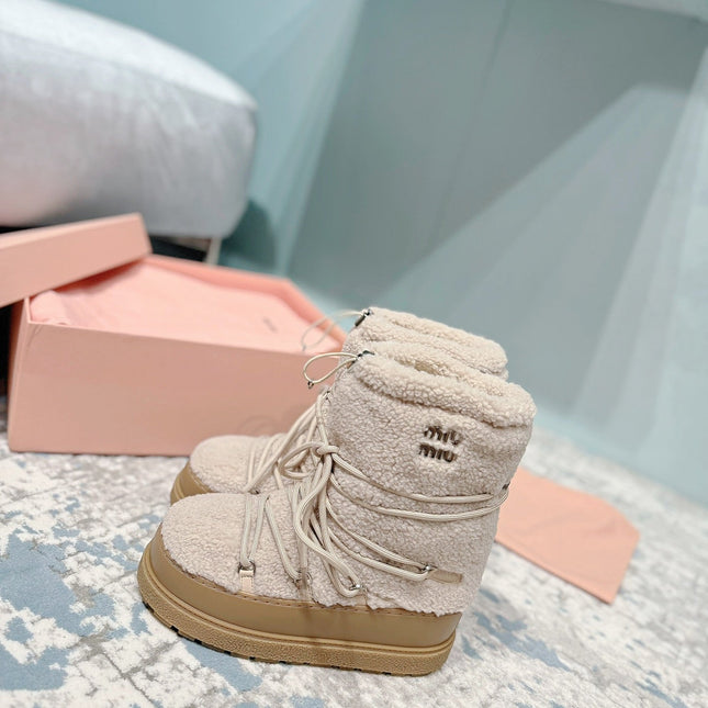 MIUMIU 26S ANKLE SNOW BOOTS IN BEIGE WOOL