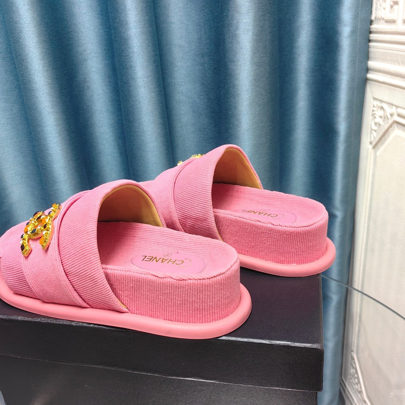 PLATFORM HEELS SANDALS IN LIGHT PINK WOOLEN FABRIC