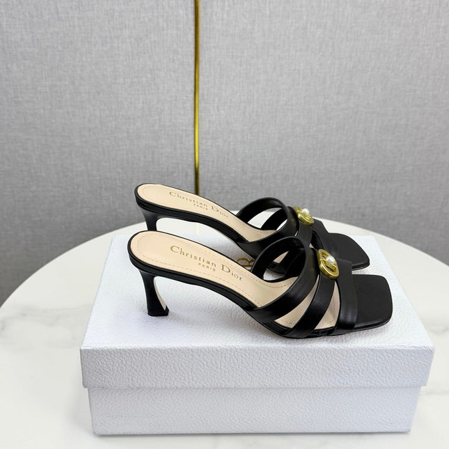 DIOR 26S 30 MONTAIGNE HIGH-HEELED IN BLACK CALFSKIN GOLD HARDWARE