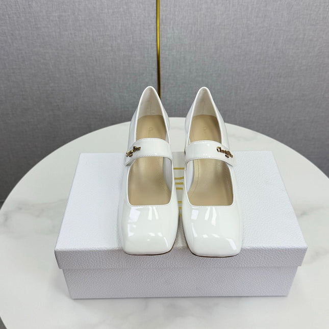 DIOR 26S MARY JANE HIGH HEELS 40MM IN WHITE PATENT CALFSKIN GOLD HARDWARE