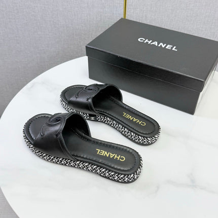 CHANEL 26S PLATFORM SLIDES IN BLACK LAMBSKIN WITH CC LOGO