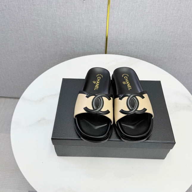 CHANEL 26S ICONIC CC SLIDES IN BEIGE LAMBSKIN