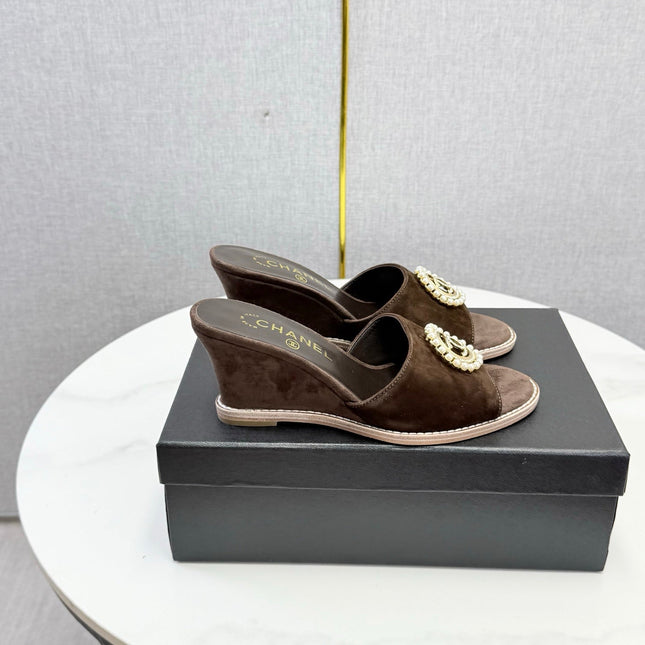 CHANEL 26S WEDGE HEELS IN DARK BROWN SUEDE WITH CC PEARL EMBELLISHED