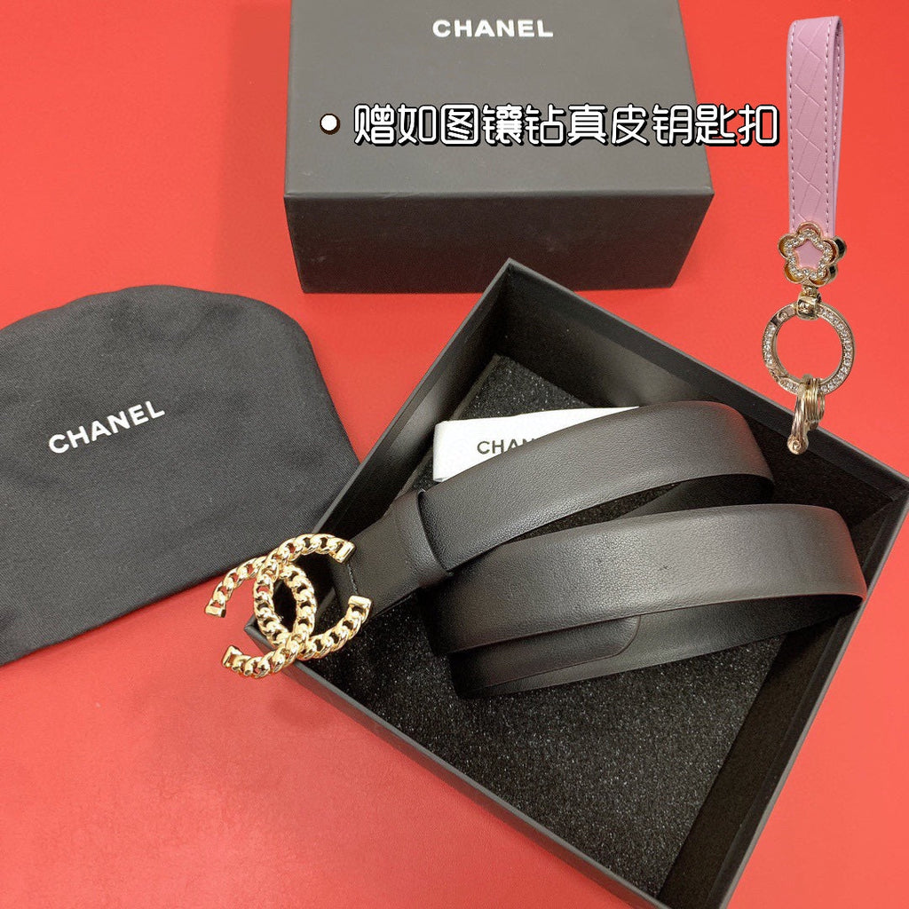 CC 26S BELT 30 MM IN BLACK CALFSKIN GOLD TONE 660339