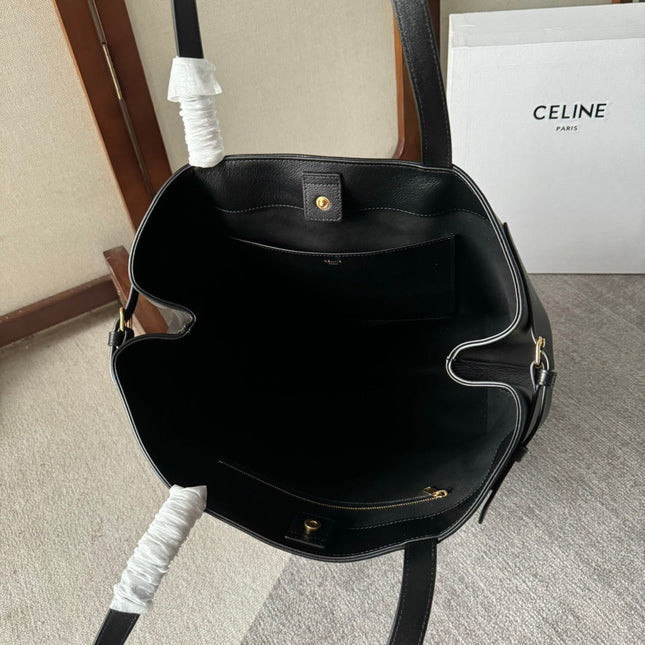 MEDIUM CABAS ANAÏS CUIR TRIOMPHE 54 IN BLACK GRAINED CALFSKIN