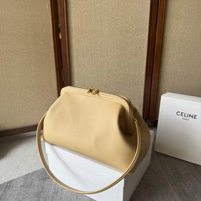 CELINE 26S DOCTOR'S POUCH HANDBAG 35 IN BEIGE CALFSKIN