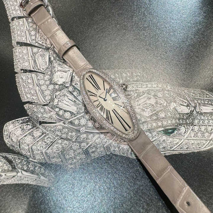 BAIGNOIRE ALLONGÉE WATCH SILVER CASE WITH PASTEL GRAY LEATHER STRAP