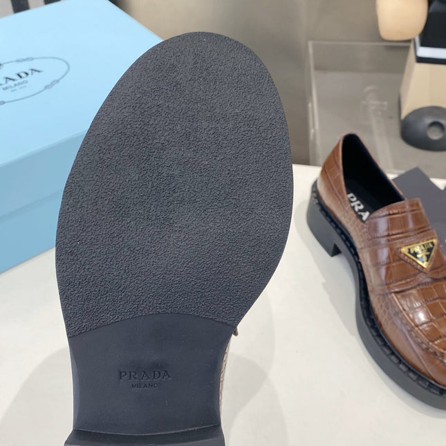 PRADA 26S LOAFERS IN DARK BROWN CROCODILE PRINT CALFSKIN
