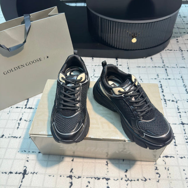 LIGHTSTAR SNEAKERS WITH BLACK CALFSKIN AND MESH UPPER AND BLACK STAR