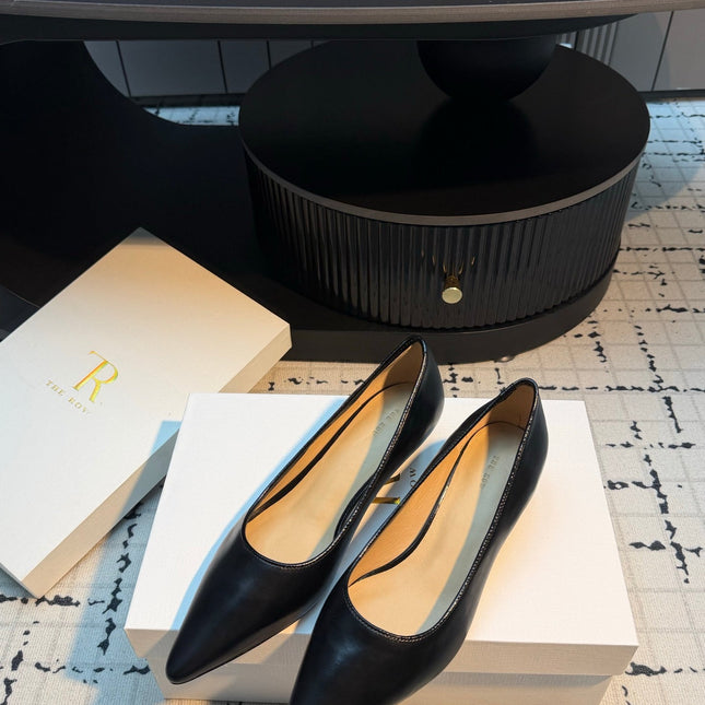 THE ROW 26S POINTED TOE HIGH HEELS 35MM IN BLACK CALFSKIN