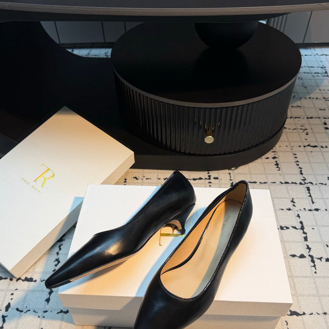 THE ROW 26S POINTED TOE HIGH HEELS 35MM IN BLACK CALFSKIN