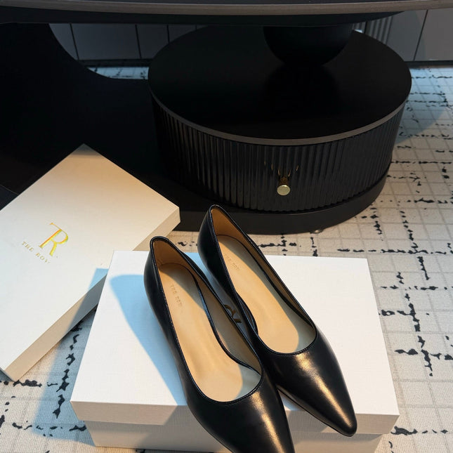 THE ROW 26S POINTED TOE HIGH HEELS 35MM IN BLACK CALFSKIN