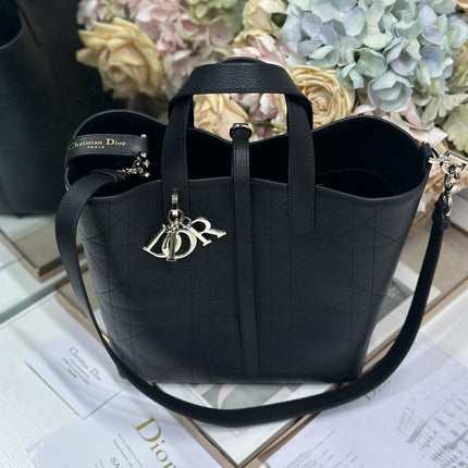 DIOR 26S TOUJOURS BAG 23 IN BLACK GRAINED CALFSKIN