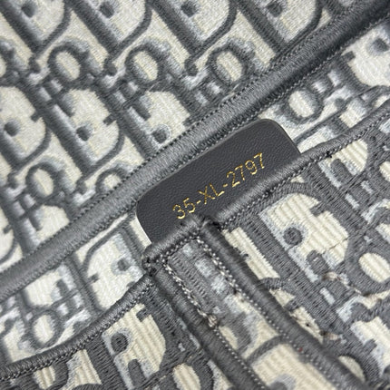 DIOR 26S SADDLE BAG 25 IN GREY AND BLACK OBLIQUE JACQUARD