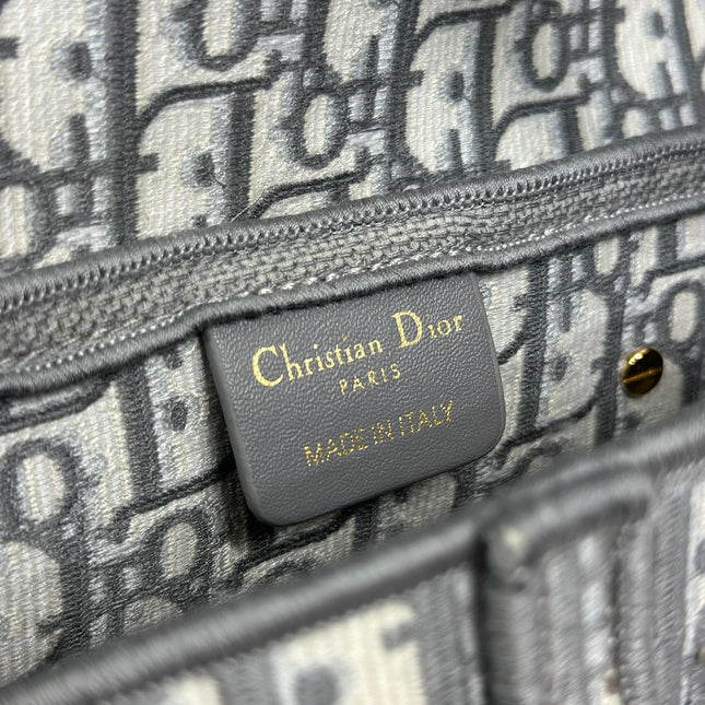 DIOR 26S SADDLE BAG 25 IN GREY AND BLACK OBLIQUE JACQUARD