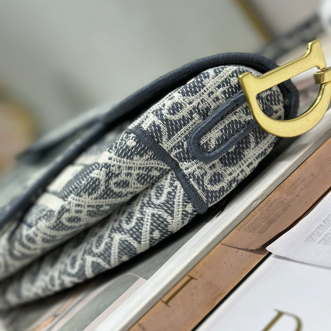 DIOR 26S SADDLE BAG 25 IN NAVY BLUE AND BLACK OBLIQUE JACQUARD