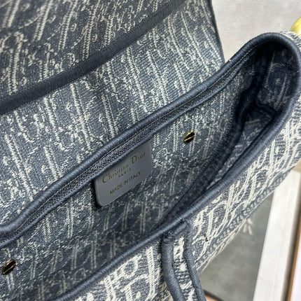 DIOR 26S SADDLE BAG 25 IN NAVY BLUE AND BLACK OBLIQUE JACQUARD