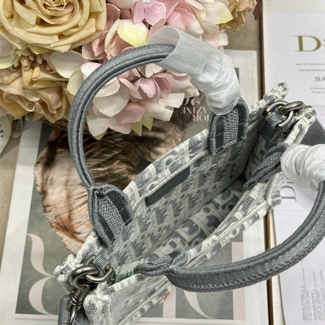 DIOR 26S  BOOK TOTE BAG 20 IN GREY AND BEIGE FABRIC OBLIQUE FABRIC